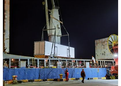 THE FOUR SOLUTIONS OF LIFTING TANK VEHICLES BY BREAKBULK VESSEL